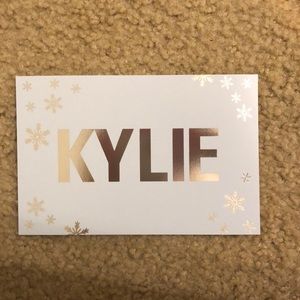 Kylie Jenner holiday 2018 card💖
